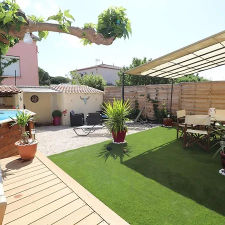 Beau 3 Pièces Climatisé, Piscine Privée, Parking Au Grau-du-roi - Fr-1-307-215 Le Grau-du-Roi