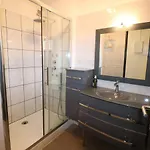 Beau 3 Pieces Climatise, Piscine Privee, Parking Au Grau-du-roi - Fr-1-307-215 Apartment Le Grau-du-Roi