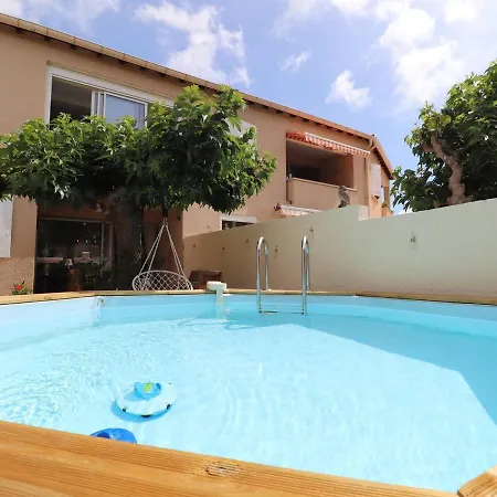 Beau 3 Pièces Climatisé, Piscine Privée, Parking Au Grau-du-roi - Fr-1-307-215